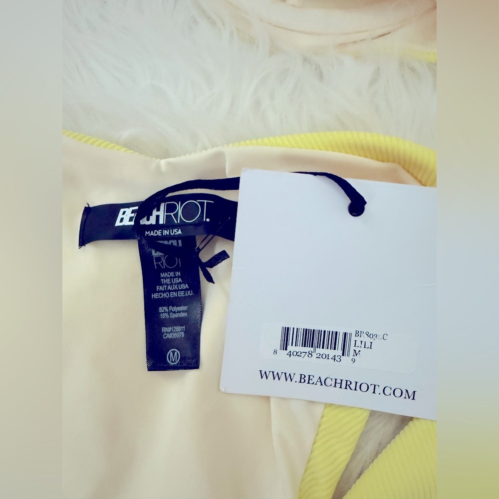 Beach Riot Yellow Bikini - Picture 3 of 5